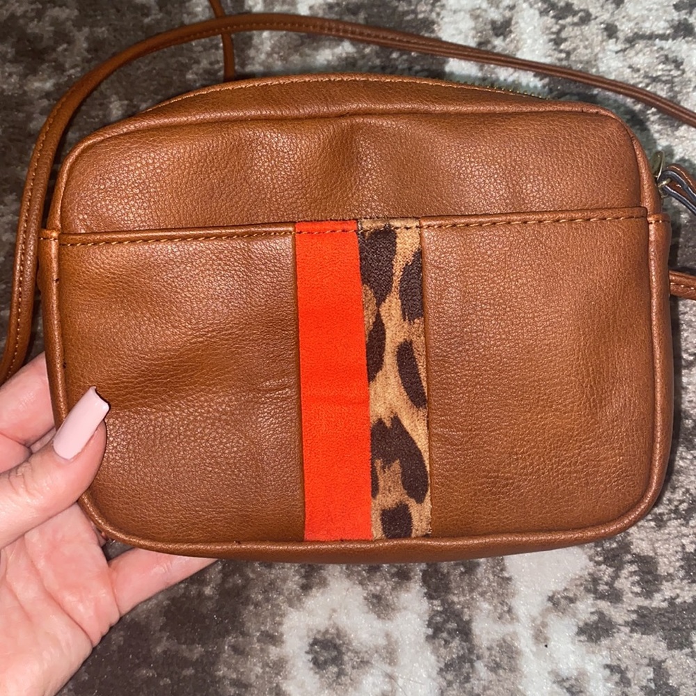 Small crossbody - Picture 3 of 5